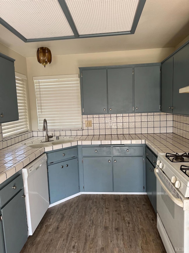 1205 Hawthorn St, Hanford, CA 93230 - photo 7