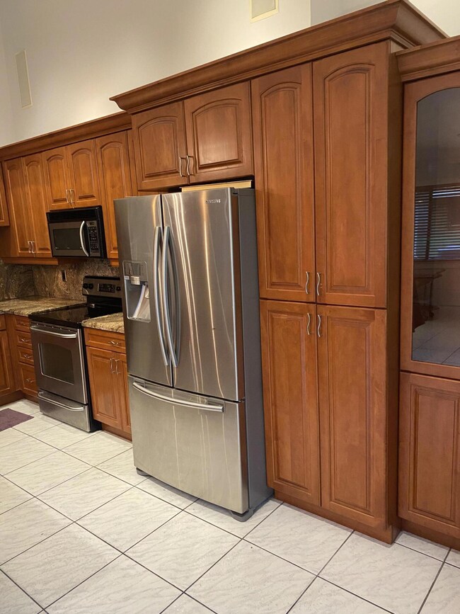 22485 Swordfish Dr, Boca Raton, FL 33428 - photo 4