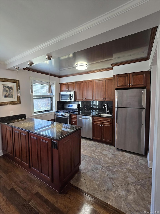 155-27 81st St unit 30, Howard Beach, NY 11414 - photo 3