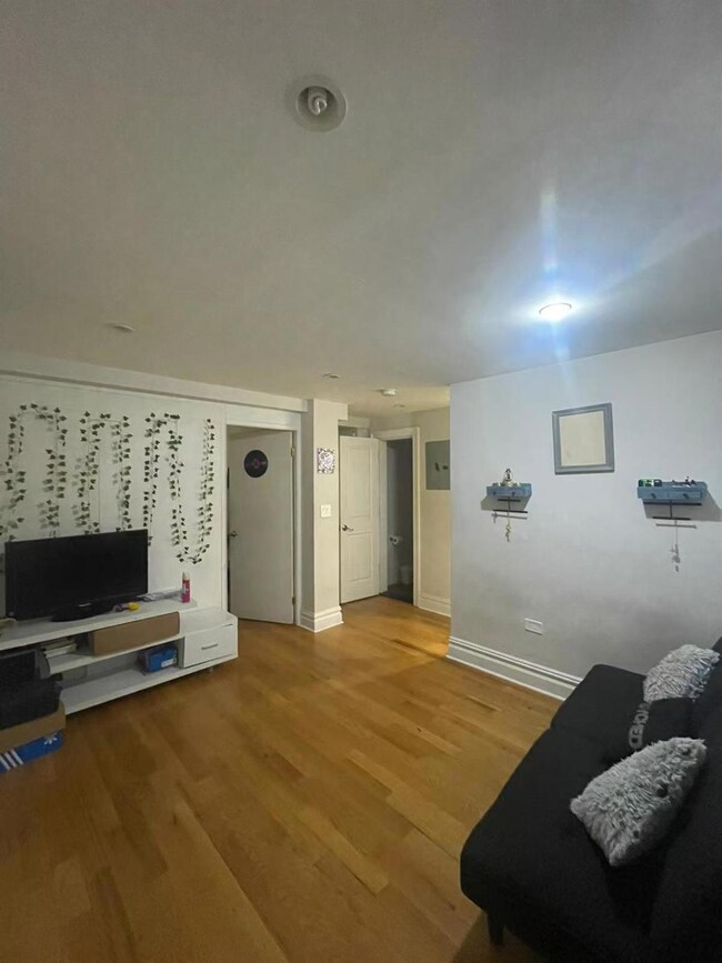 133-17 Sanford Ave unit 4N, Flushing, NY 11355 - photo 3
