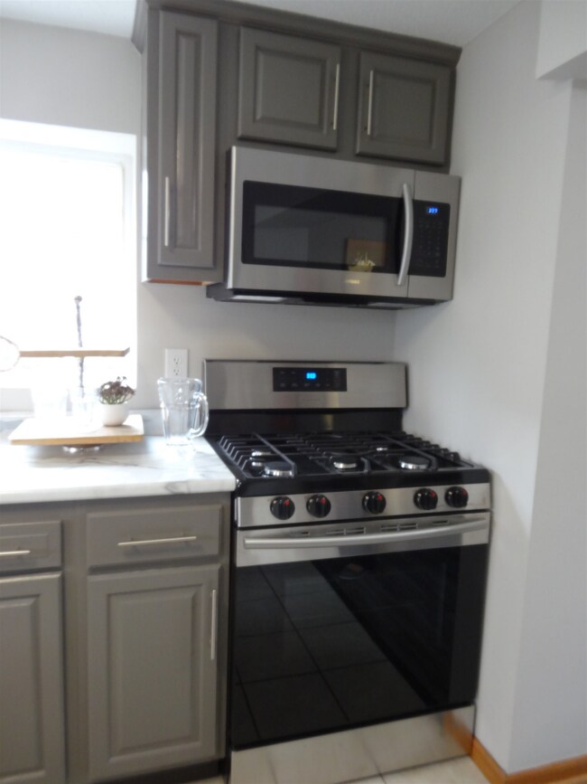 710 Linlawn Dr, Wabash, IN 46992 - photo 3