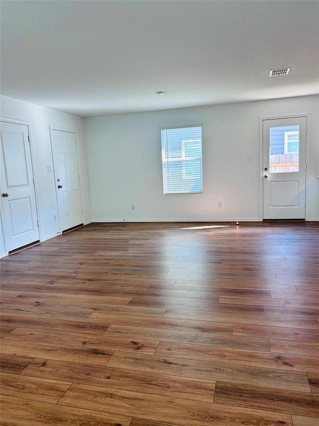 716 Commander Abbott Dr, Jarrell, TX 76537 - photo 2