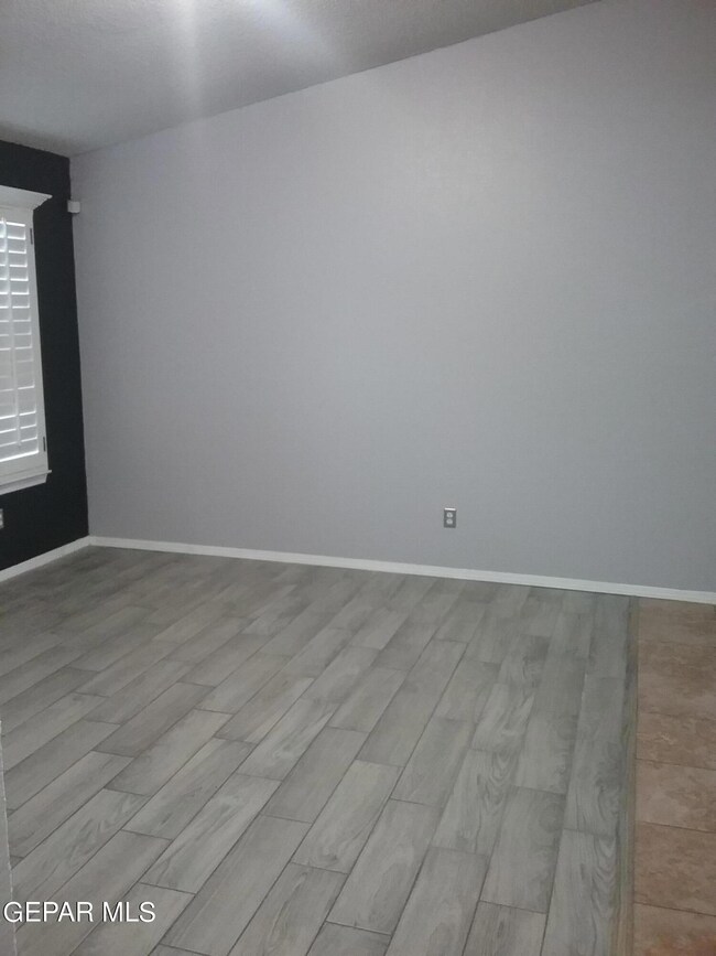 817 Desert Moon Dr, El Paso, TX 79928 - photo 7