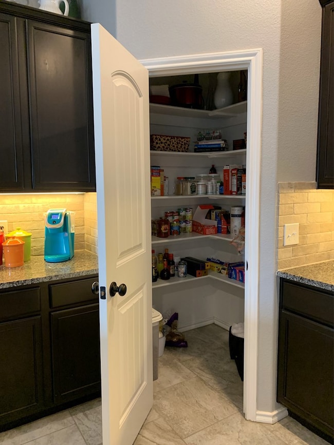 9315 Sedona Ave, Odessa, TX 79765 - photo 7