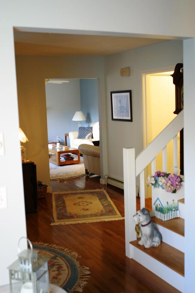 76 Hanson Cir, East Falmouth, MA 02536 - photo 3