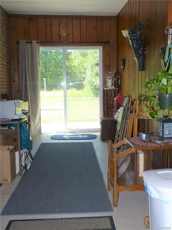 262 Warner Ave, North Tonawanda, NY 14120 - photo 4