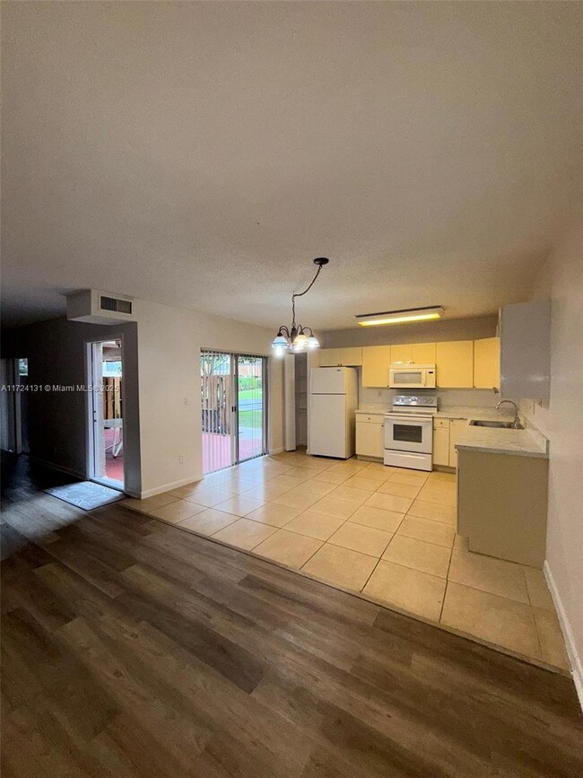 9111 SW 22nd Ct unit B3, Davie, FL 33324 - photo 2
