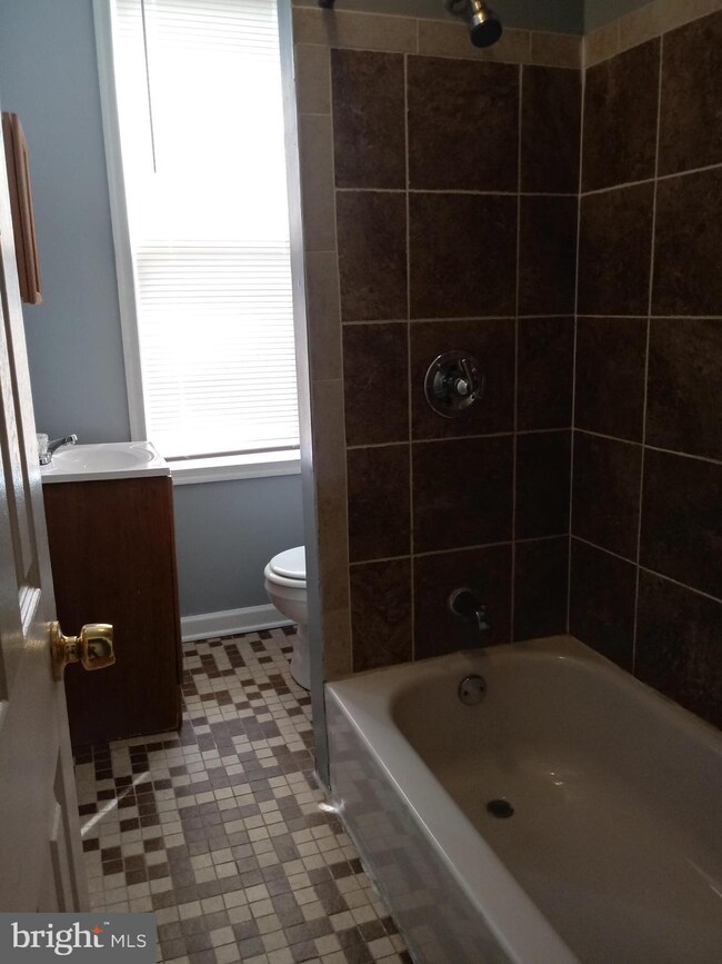 703 N Monroe St, Baltimore, MD 21217 - photo 4