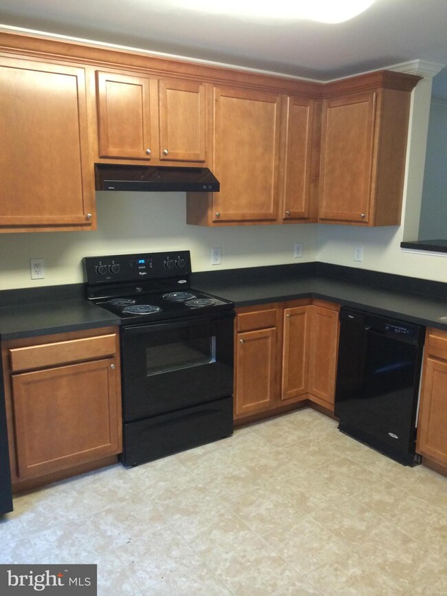 230 55th St NE, Washington, DC 20019 - photo 6