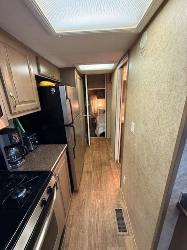 E2-146 Calvary Ct unit E2-146, Gouldsboro, PA 18424 - photo 2