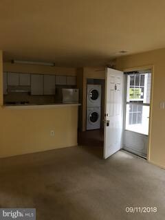 8635 Beekman Place unit 35A, Alexandria, VA 22309 - photo 2