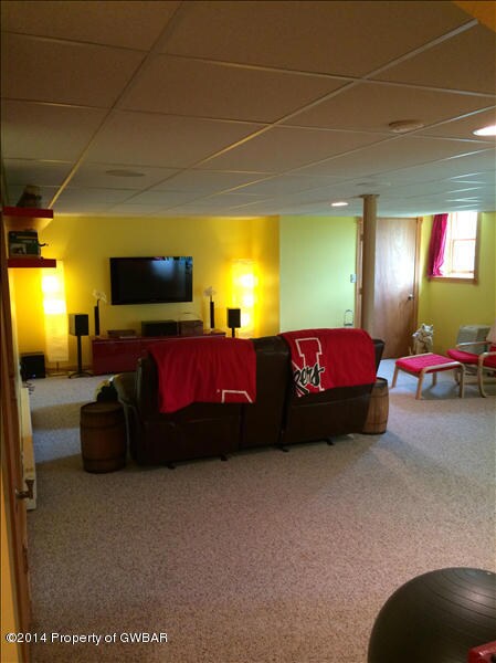 179 Sand Springs Dr, Drums, PA 18222 - photo 6