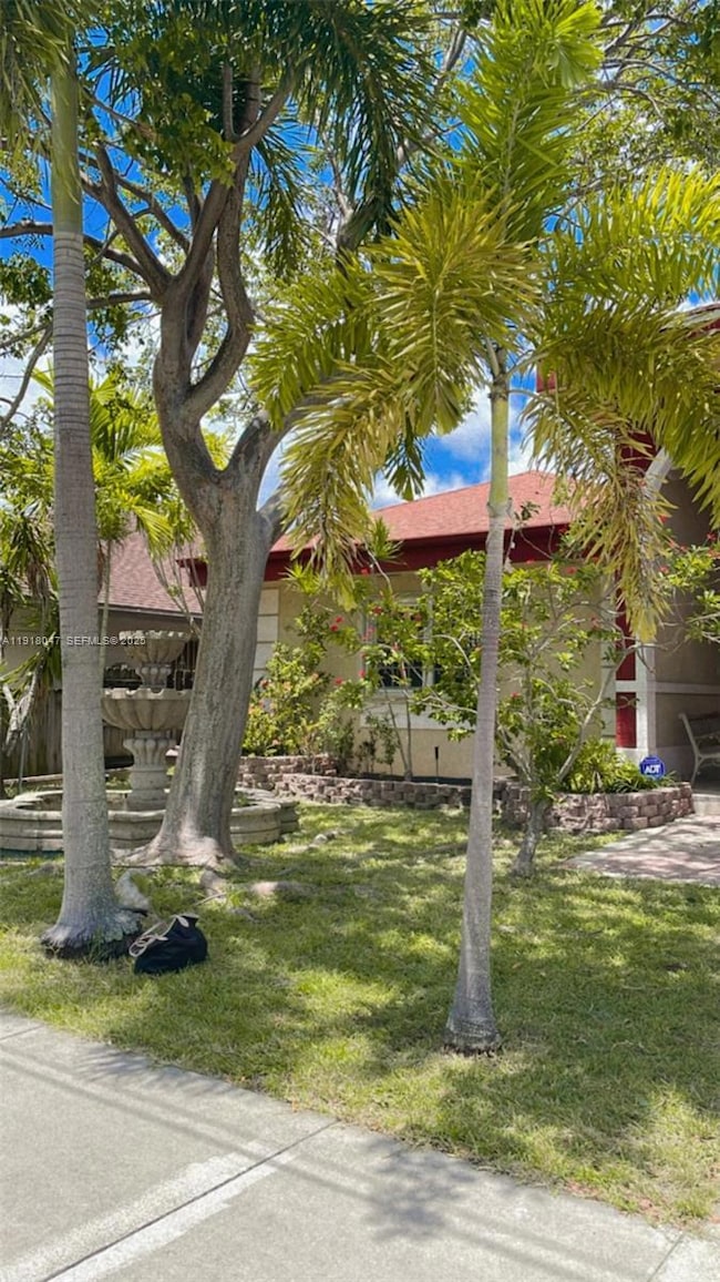 232 SW 7th Ave, Hallandale Beach, FL 33009 - photo 5