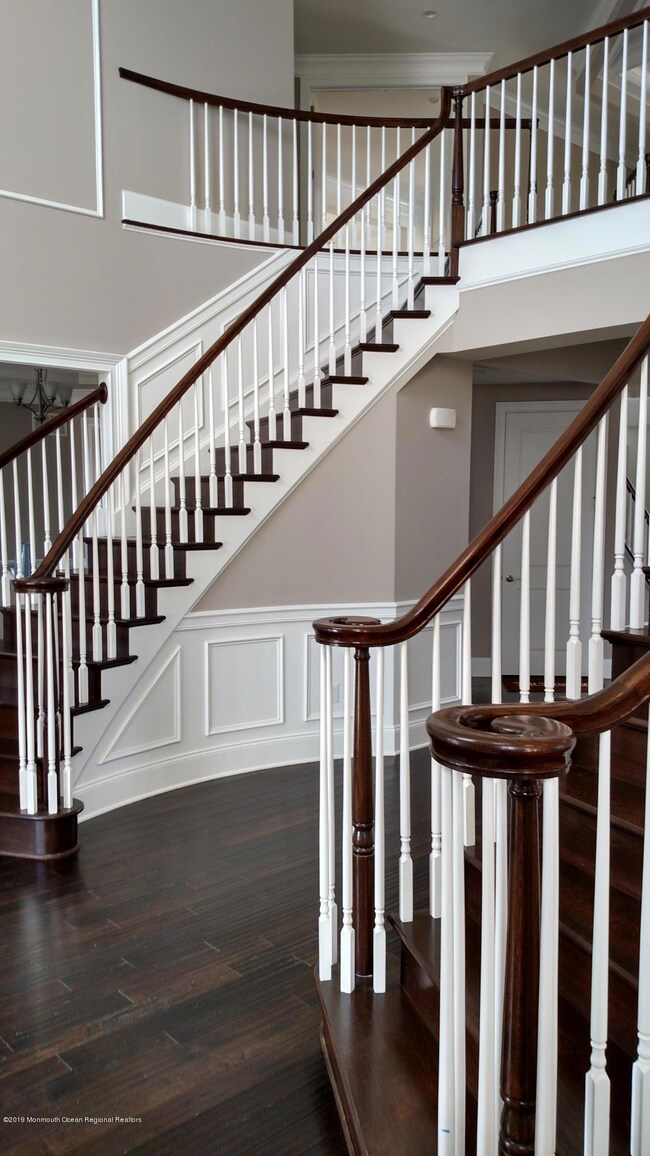 Double curved stairs