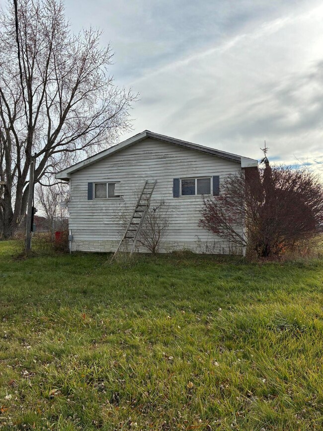 1756 20th St, Allegan, MI 49010 - photo 6