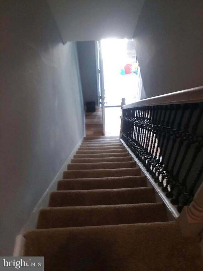 307 N Monastery Ave, Baltimore, MD 21229 - photo 6