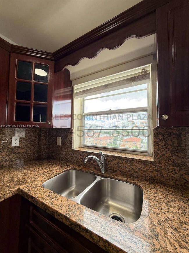 22 Salamanca Ave unit 501, Coral Gables, FL 33134 - photo 4