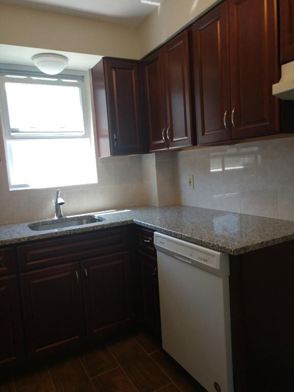 671 Maple St unit 2, Fall River, MA 02720 - photo 4