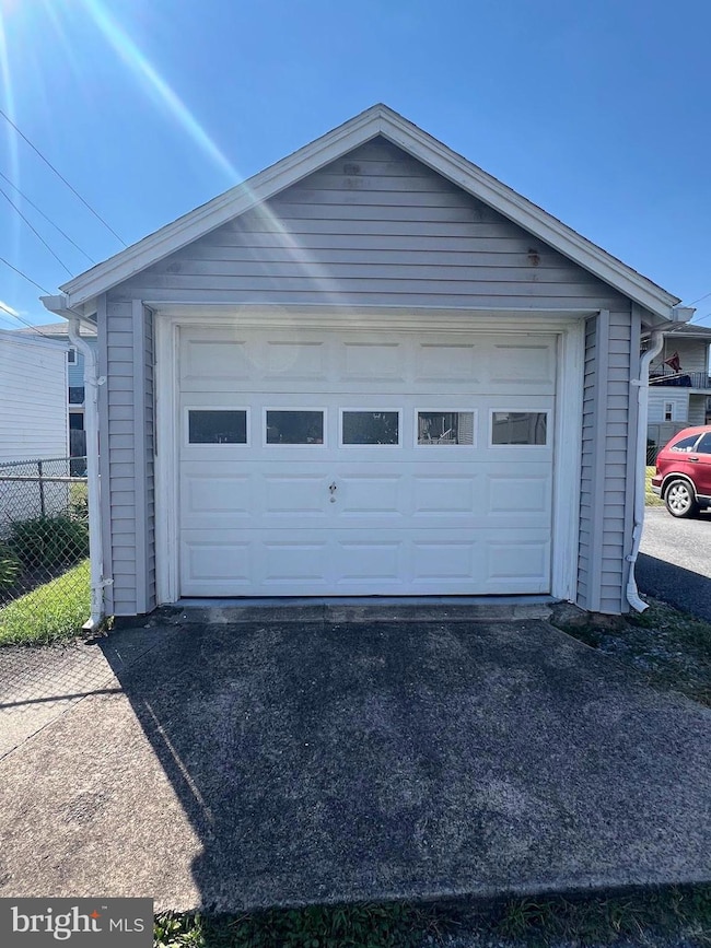 17 Telford Ave, Reading, PA 19609 - photo 2