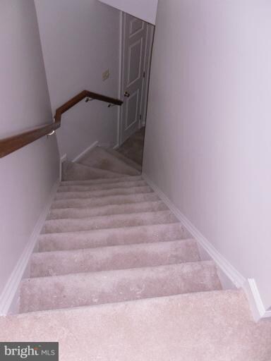 1719 Vonnies View Ct unit 127, Woodbridge, VA 22192 - photo 6