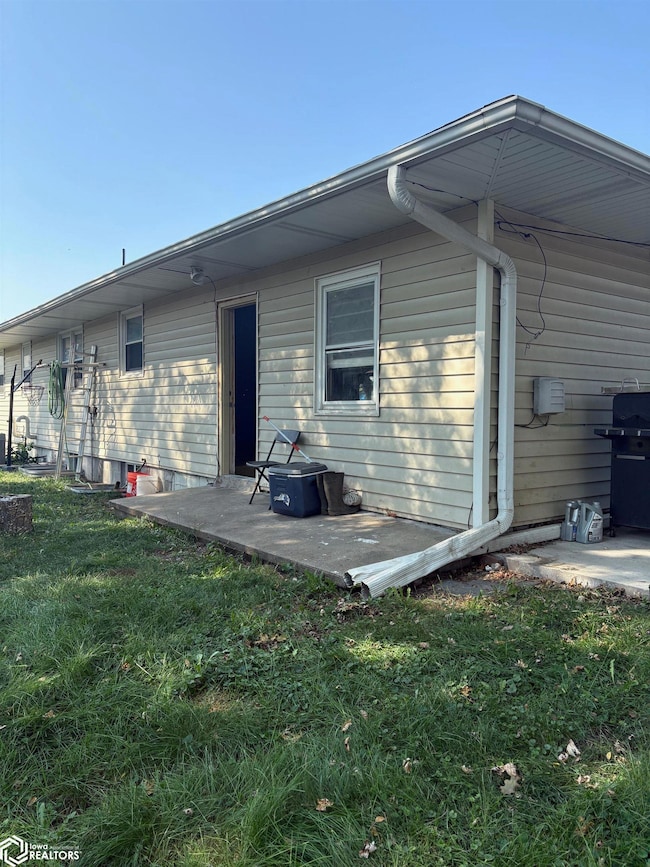 420 W Mclane St, Osceola, IA 50213 - photo 3