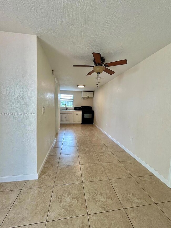 4221 SW 36th St unit back, West Park, FL 33023 - photo 3