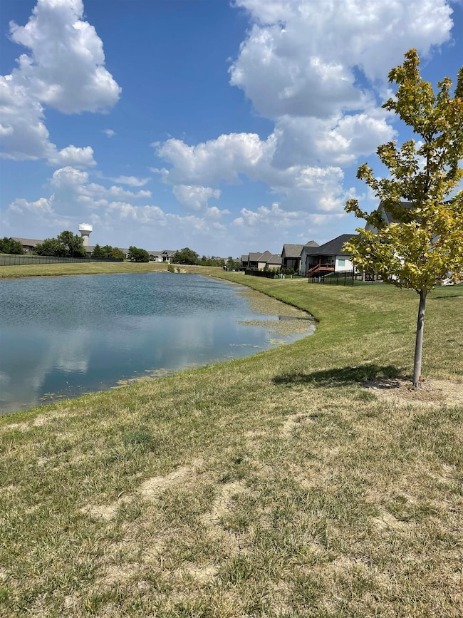 Deer Run Street Pond