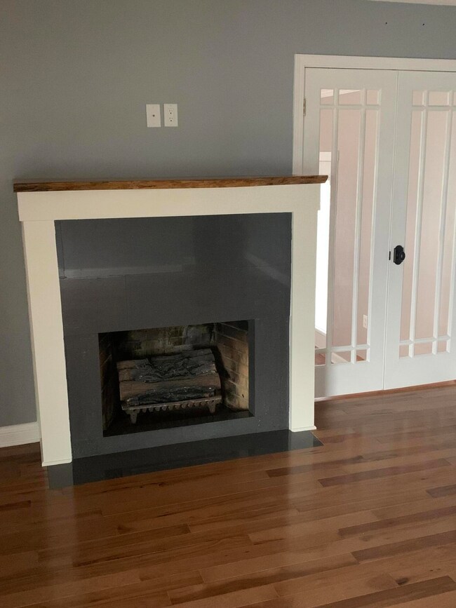 915 N Spruce St, Saint Marys, OH 45885 - photo 4