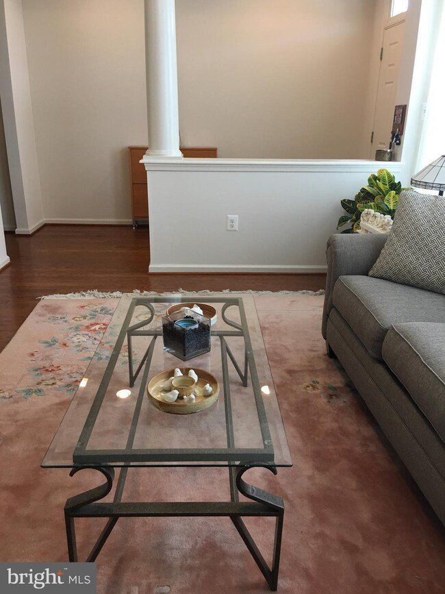 11782 Dawkins Ridge Ln, Bristow, VA 20136 - photo 2