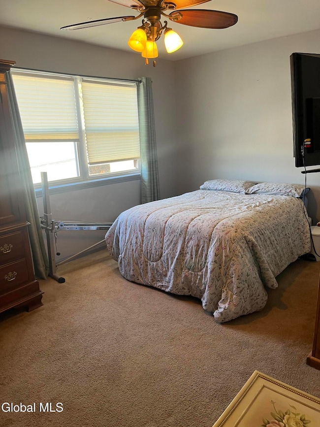 22 Hillcrest Ave, Schenectady, NY 12304 - photo 6