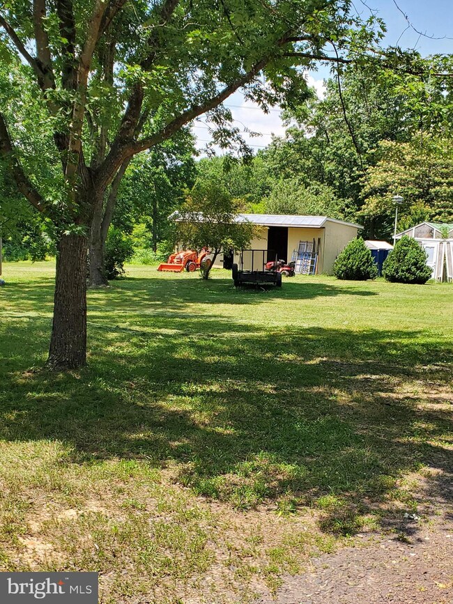 34351 Indiantown Rd, Locust Grove, VA 22508 - photo 7