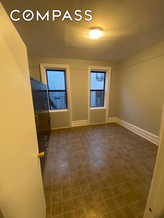 40-11 25th Ave unit 10, Long Island City, NY 11103 - photo 4