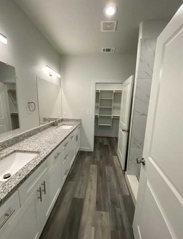 924 W Collins St, Denison, TX 75020 - photo 7