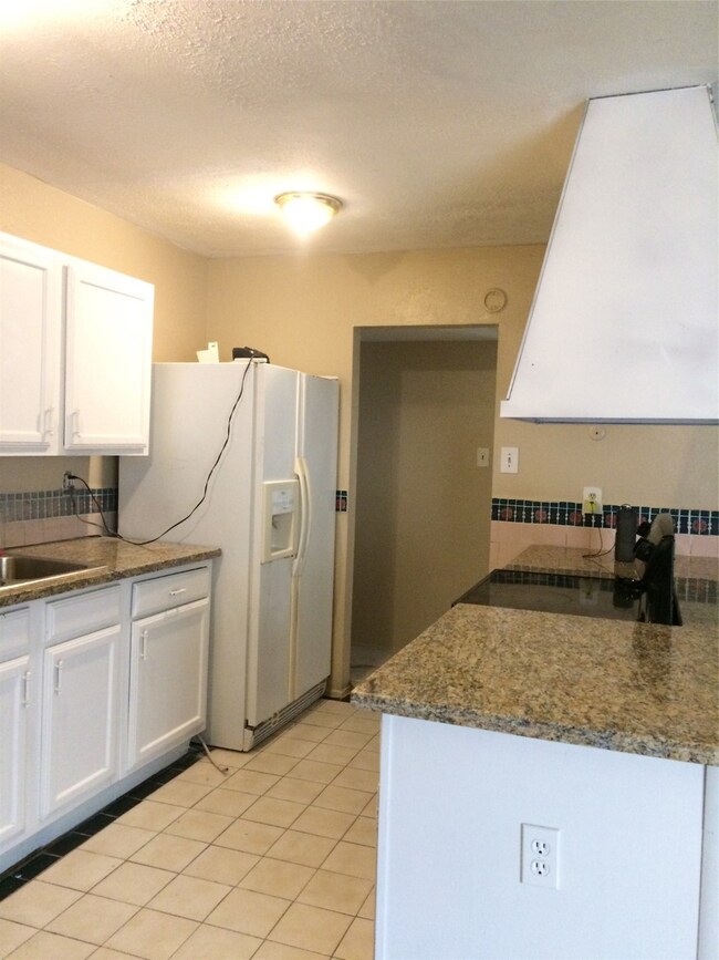 24418 Rockin Seven Dr, Hockley, TX 77447 - photo 5