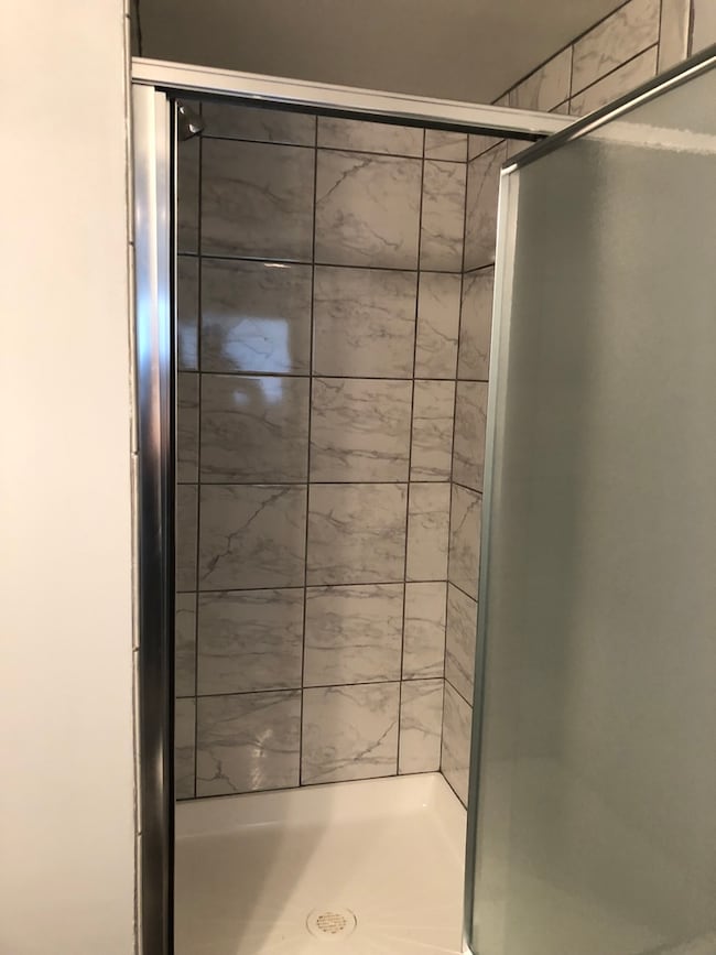 922 Wampum Ct, Carol Stream, IL 60188 - photo 5