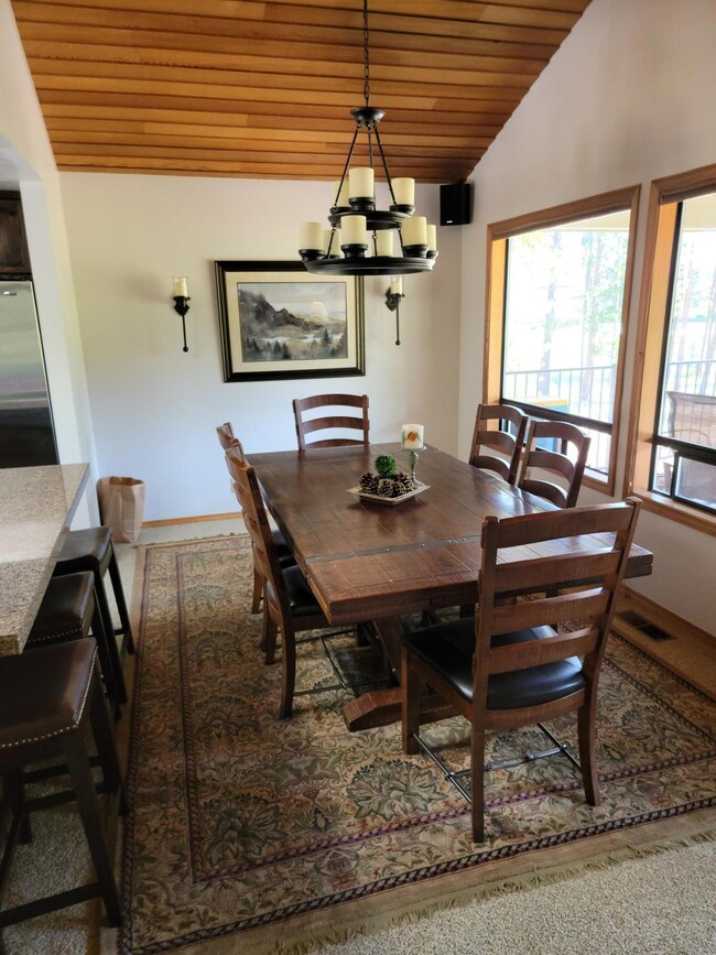 17750 Malheur Ln unit 14, Sunriver, OR 97707 - photo 4