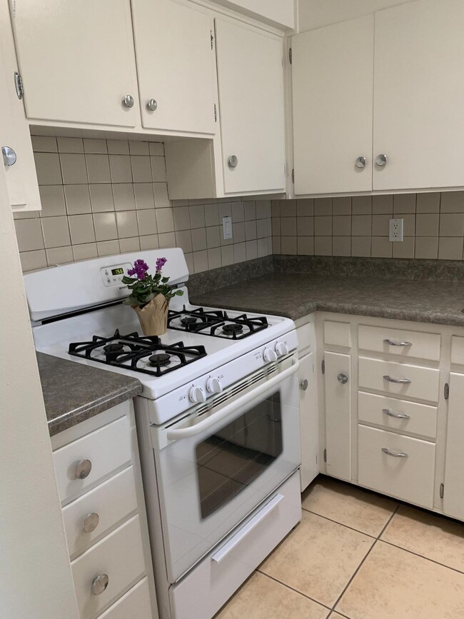 Kitchen side view