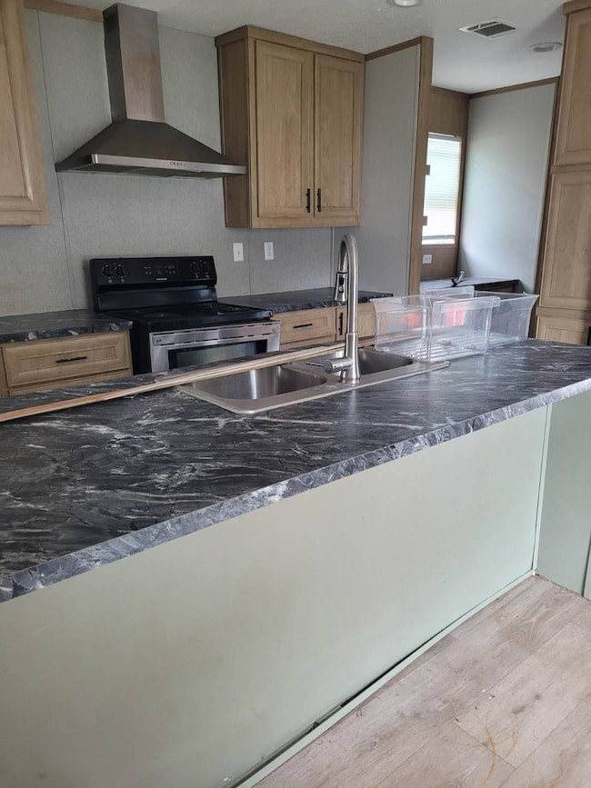 111 Shamrock Dr, Centerville, GA 31028 - photo 2