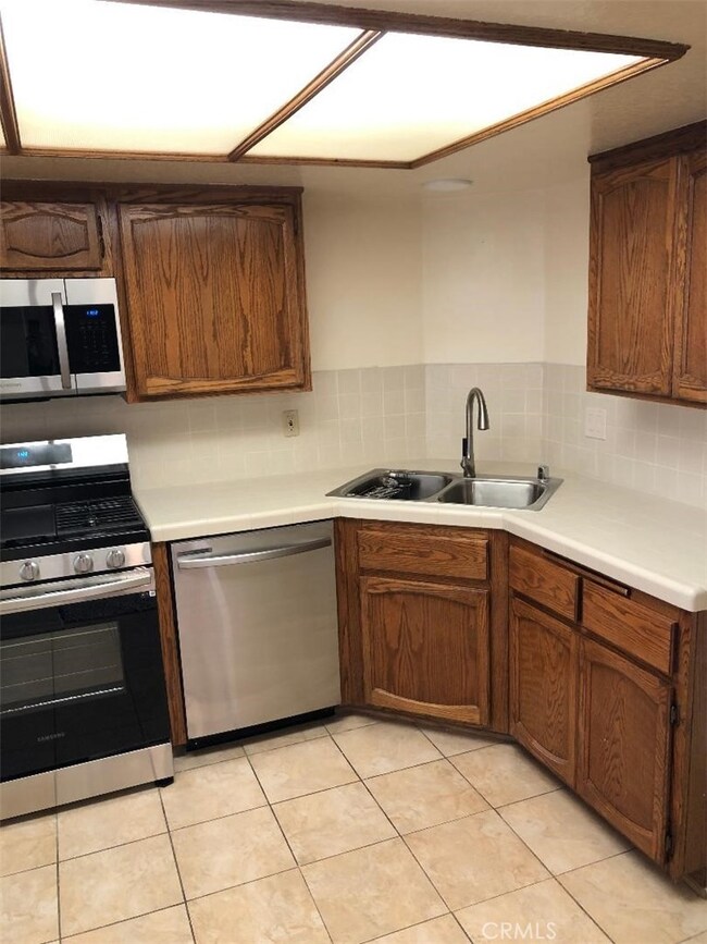 2248 Del Mar Rd unit 3, Montrose, CA 91020 - photo 4