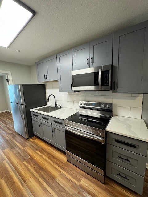 4 Hanover Square unit 103, Brunswick, GA 31520 - photo 3