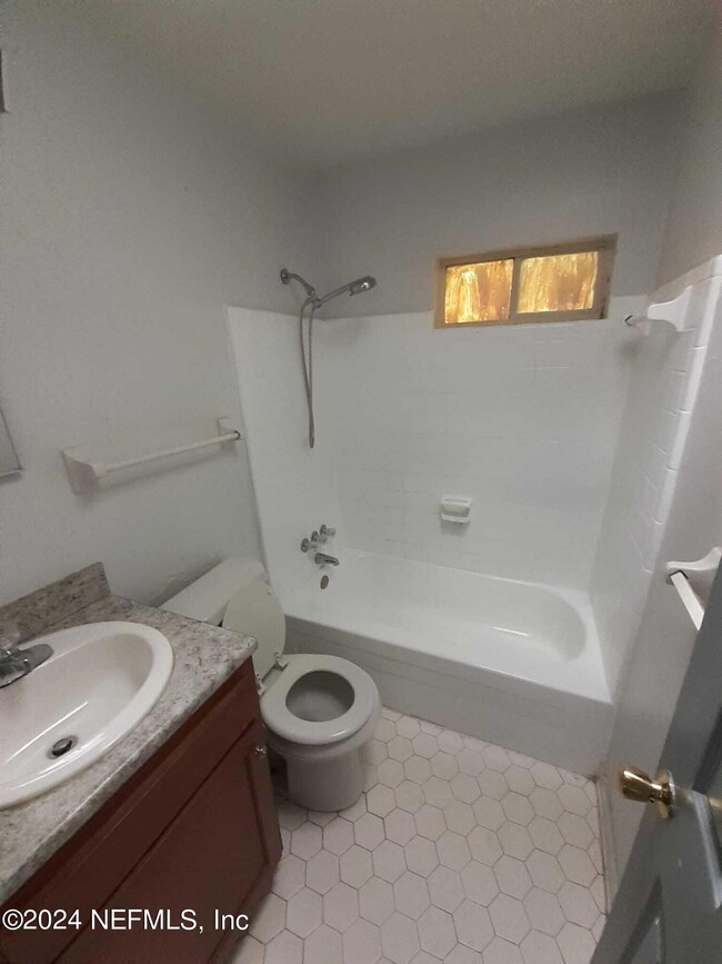 1135 Lake Shore Blvd unit 1137, Jacksonville, FL 32205 - photo 3