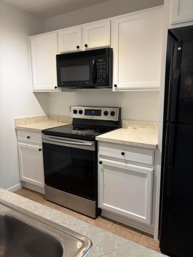 3245 Reeves Dr unit 134, Melvindale, MI 48122 - photo 6