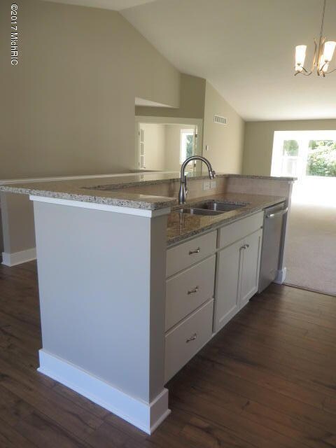 328 Round Hill Rd unit 5, Kalamazoo, MI 49009 - photo 4