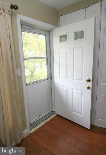 12808 Caldwell St, Rockville, MD 20853 - photo 5