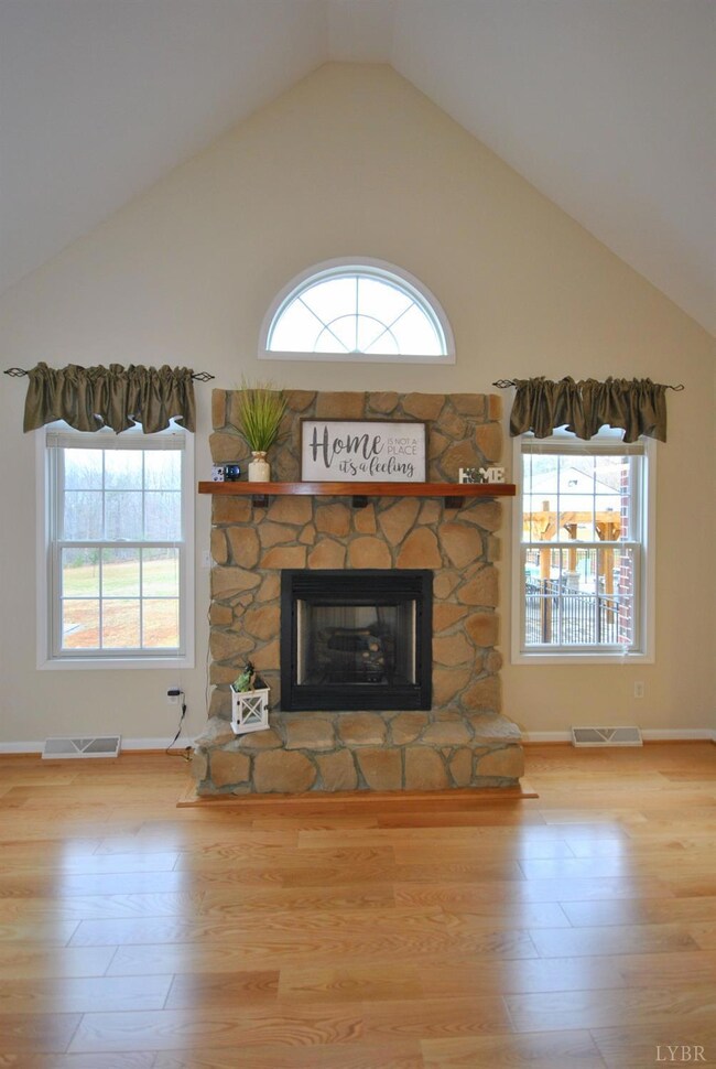 361 Kentmoor Farm Rd, Madison Heights, VA 24572 - photo 5