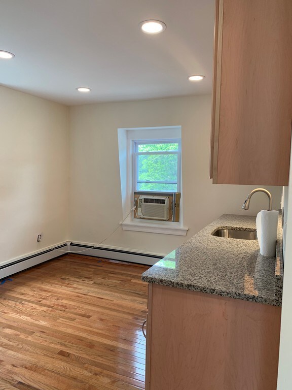 175 High St unit 3, Brookline, MA 02445 - photo 4