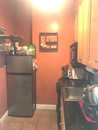 24 Peterborough St unit 7, Boston, MA 02215 - photo 5