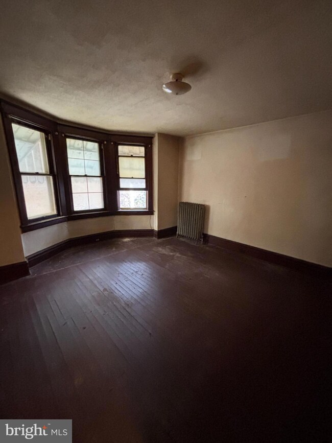 638 N Centre St, Pottsville, PA 17901 - photo 6