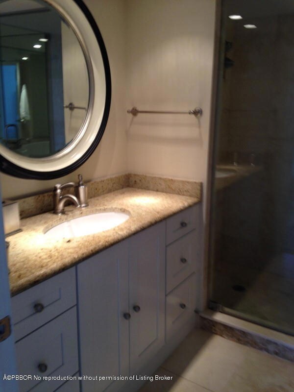 7 Bathroom