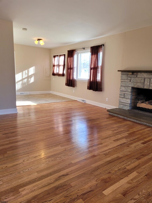 916 Adams Ave, Mays Landing, NJ 08330 - photo 3